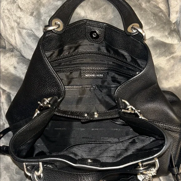 Like New Black Pebbled Leather Michael Kors Hand/Shoulder Bag With Metal Details - Picture 14 of 15